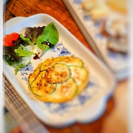 Oda ve Kahvaltı Dove Comincia La Bella Italia 3*